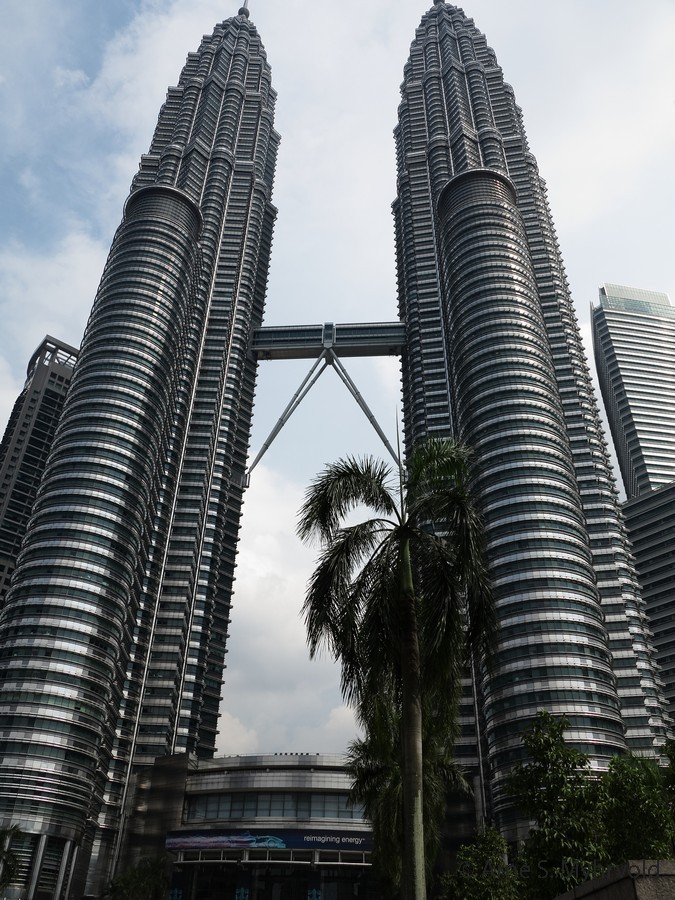 2013-Borneo-G1X-25.jpg - Twin Tower