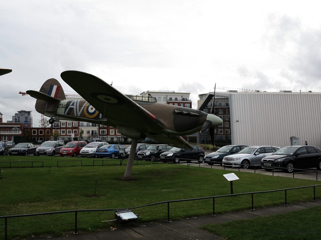 2012-London-01.jpg - RAF museum Hendon