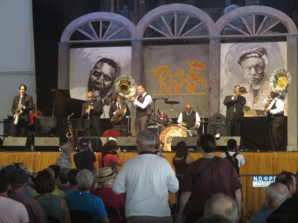 2014-USA-G1X-029.jpg - Preservation Hall jazz  band