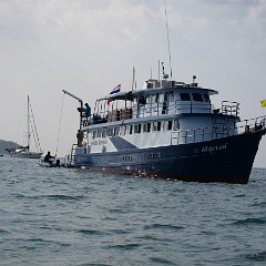 Phuket-2011-S90-19