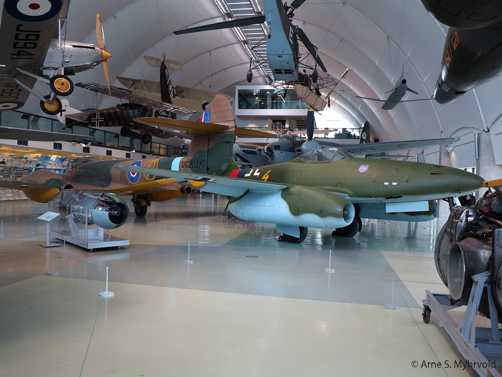 2012-London-14.jpg - RAF museum Hendon